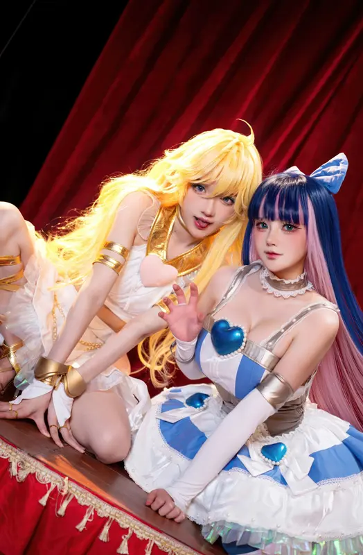 &苏苏苏Sofia - 吊带袜天使 - 阿包也是兔娘